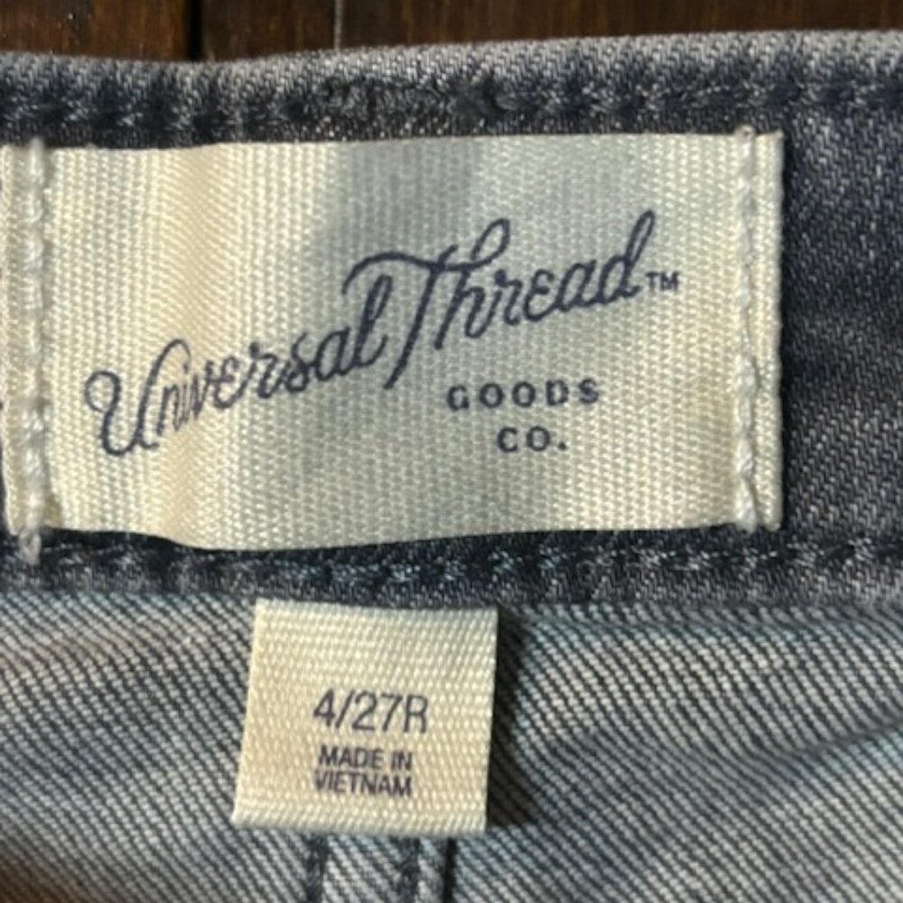 Universal Thread high -rise skinny jeans